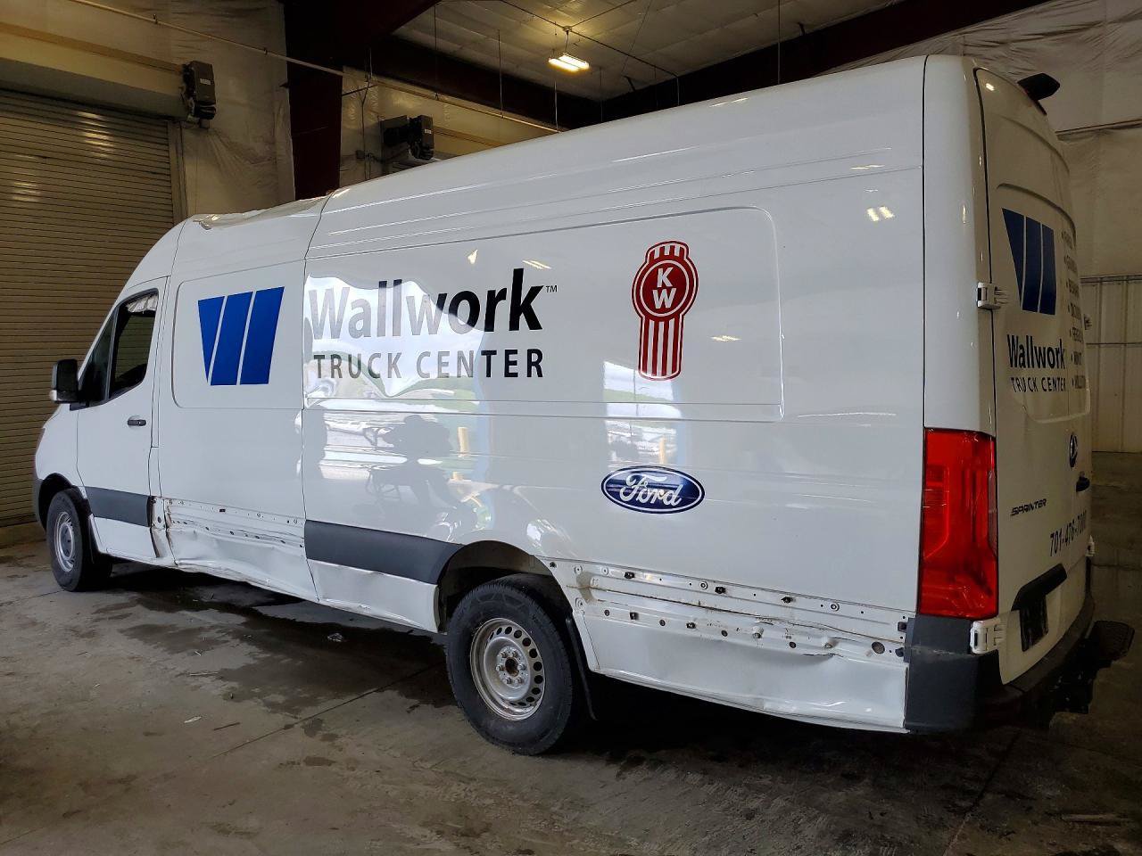 Used 2025 Mercedes-Benz Sprinter 2500 image 3