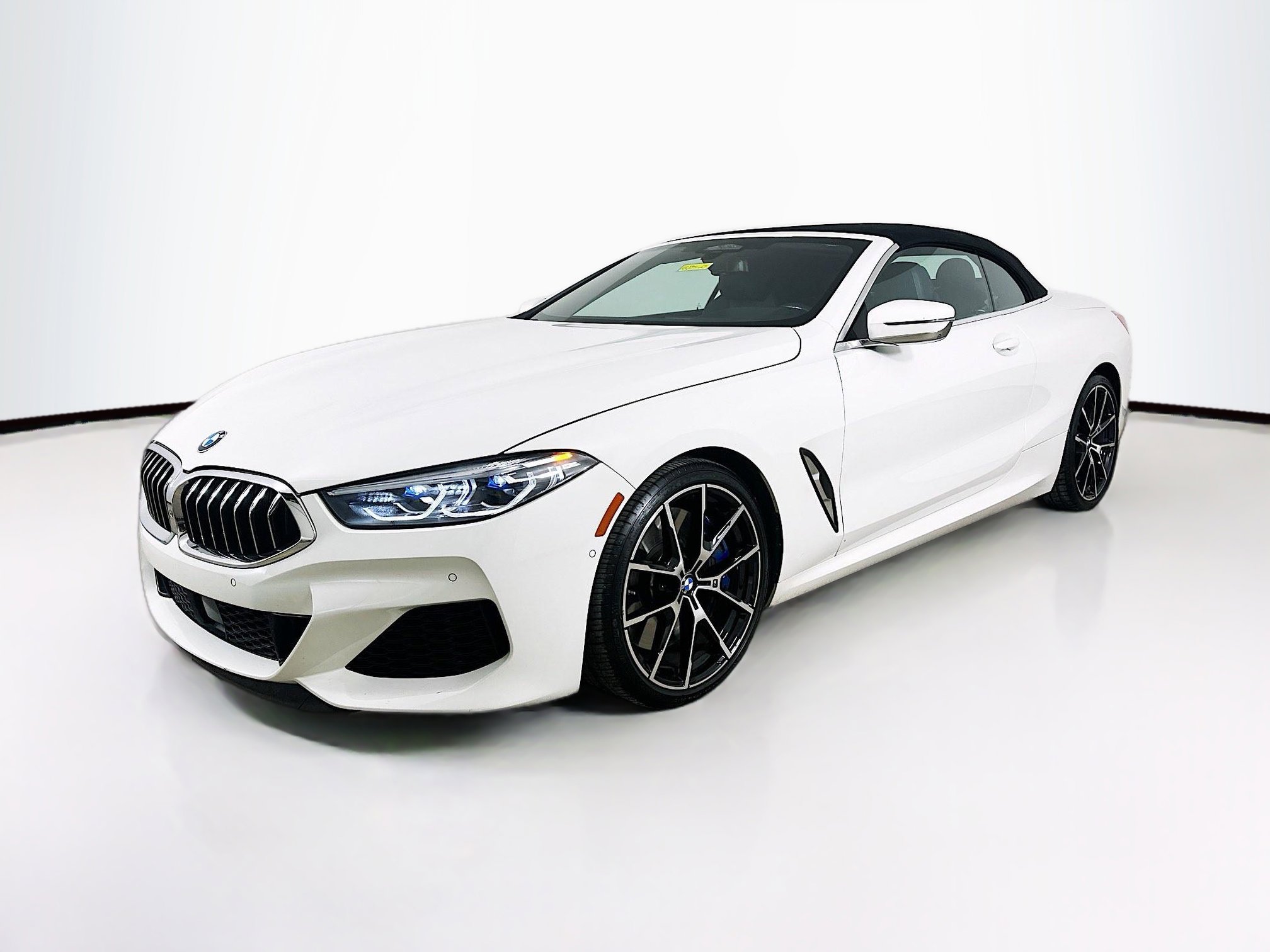 Used 2019 BMW M850i xDrive Convertible image 1