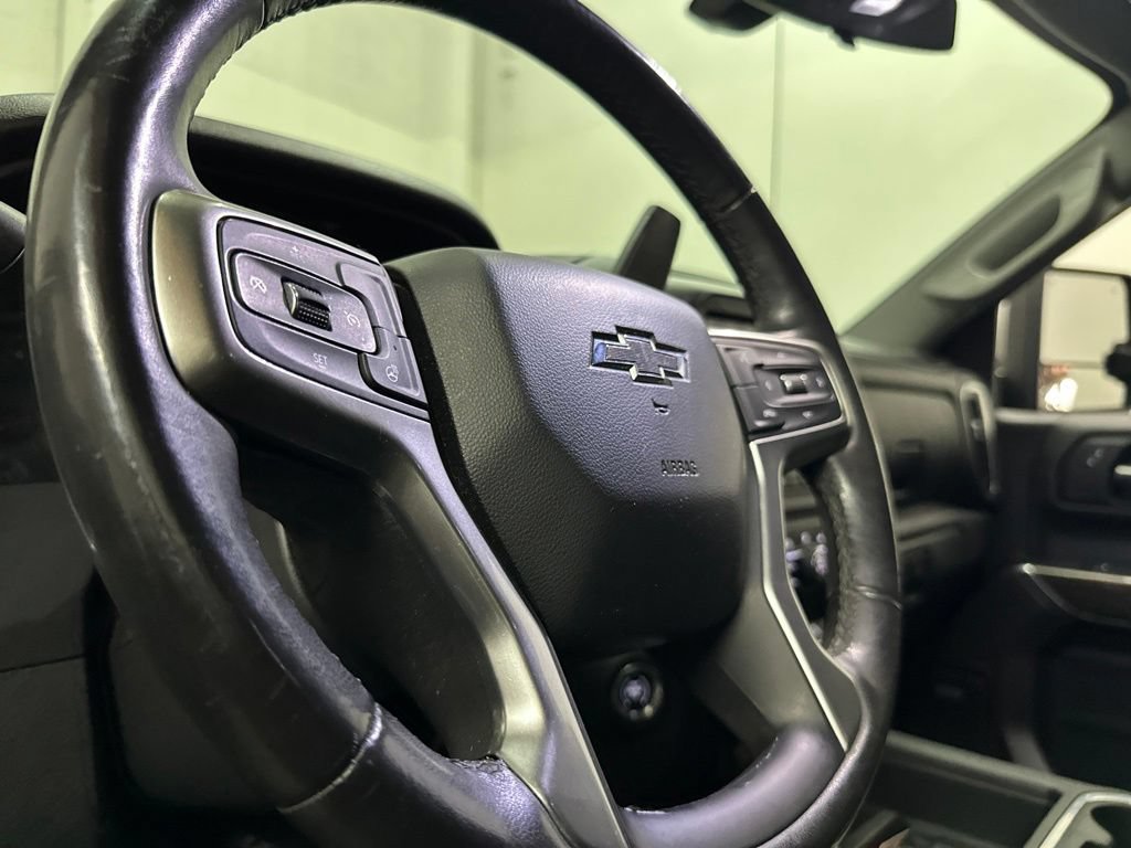Used 2019 Chevrolet Silverado 1500 RST AWD/4WD image 31