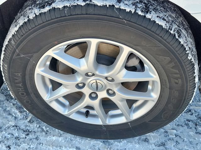 Used 2025 Chrysler Pacifica Select image 28