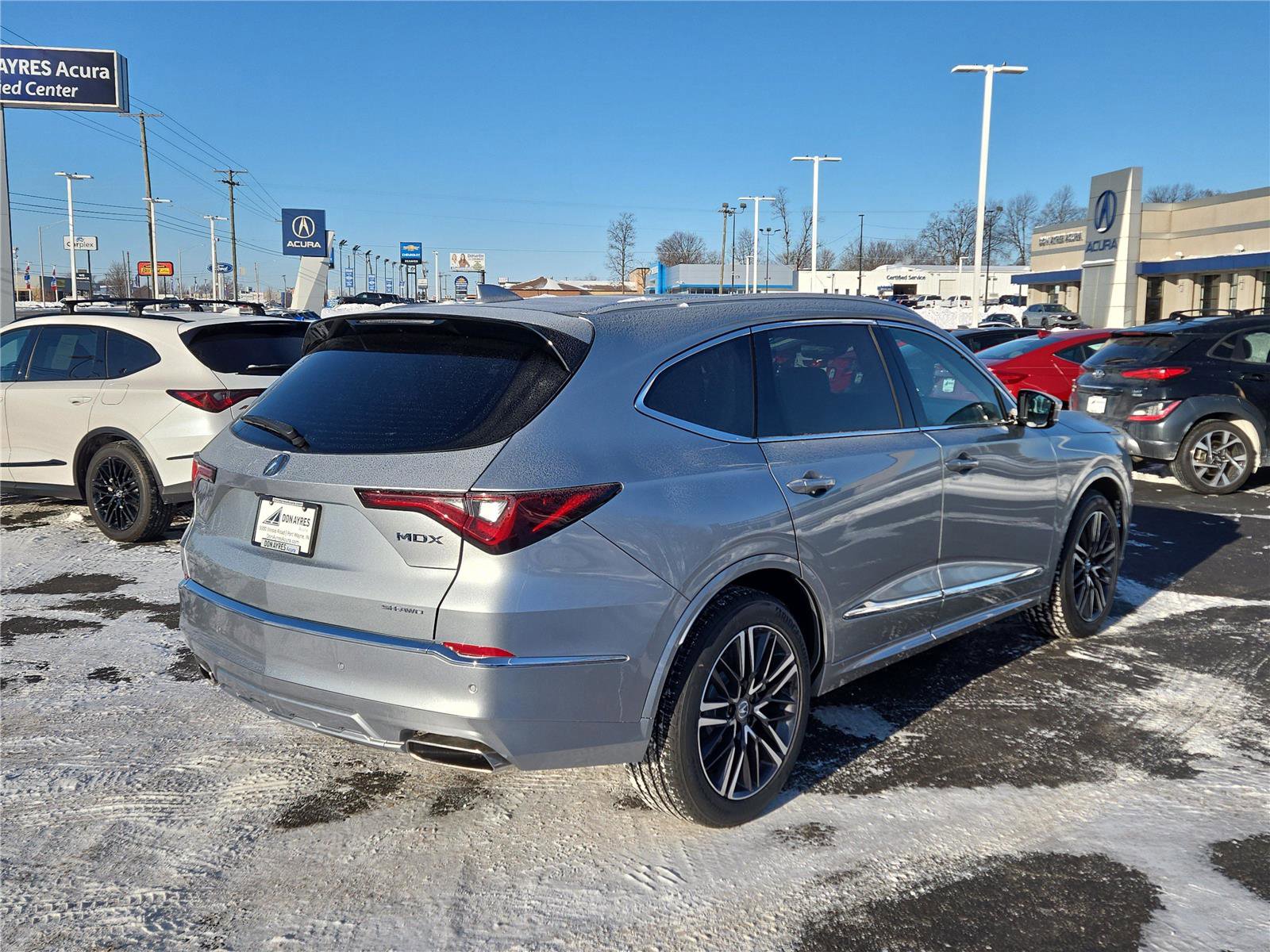 New 2026 Acura MDX SH-AWD w/Advance image 27