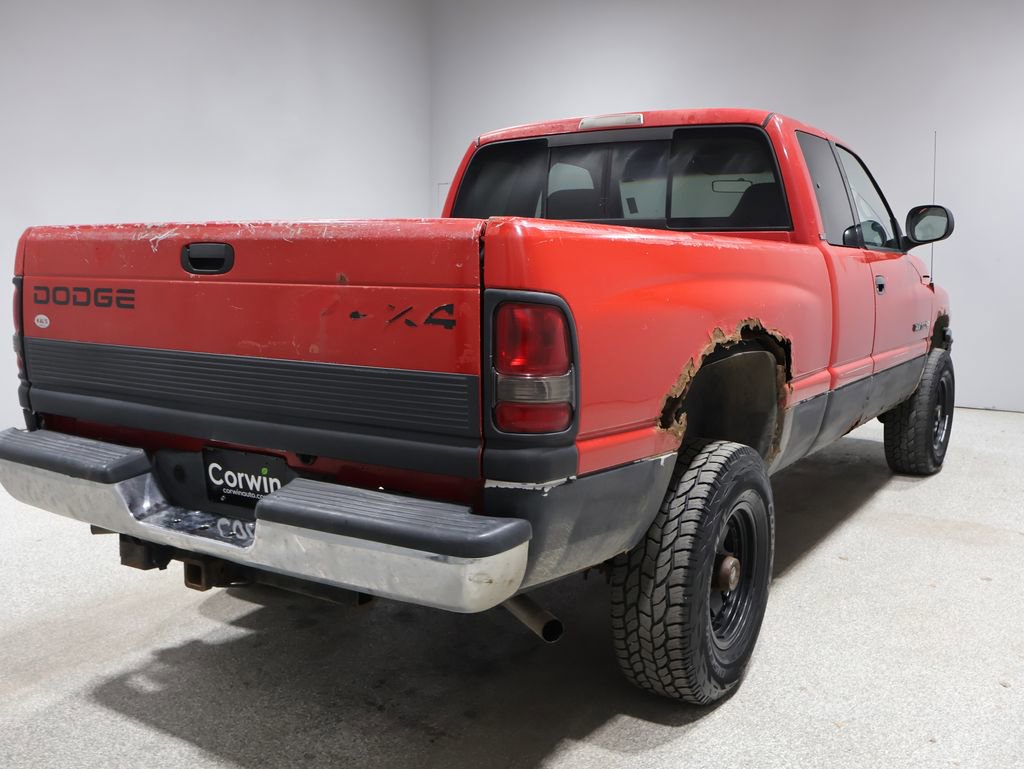 Used 2000 Dodge Ram 1500 Truck SLT image 2