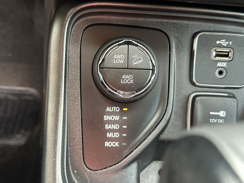 Used 2020 Jeep Compass Trailhawk AWD/4WD image 20