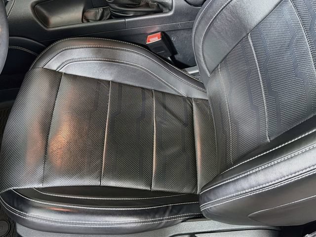 Used 2022 Ford Mustang GT Premium w/ Equipment Group 401A RWD image 26