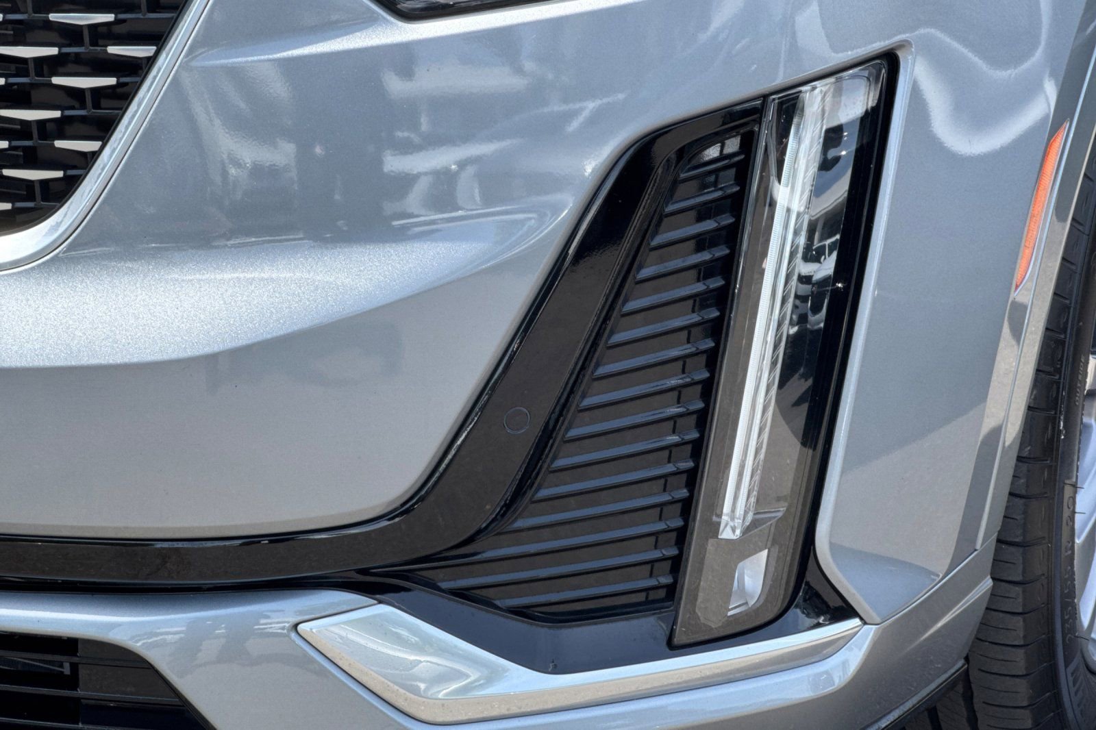 Certified 2025 Cadillac XT6 Premium Luxury FWD image 51