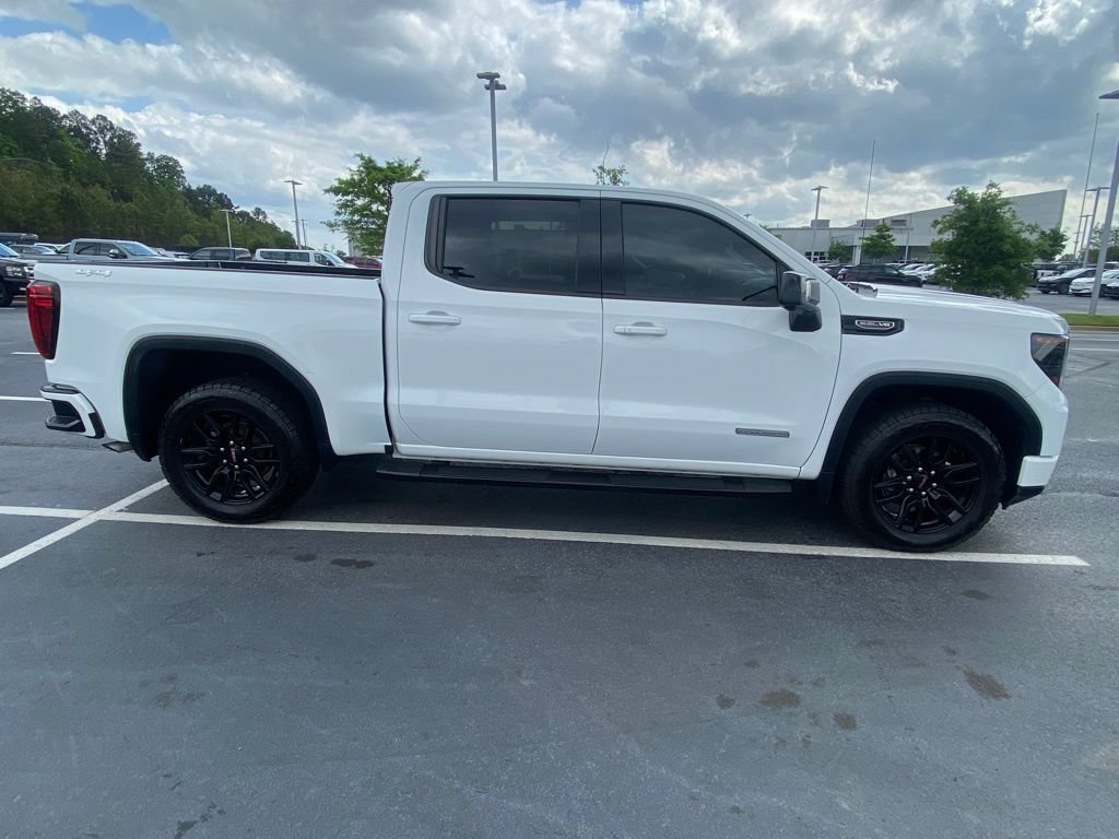 Used 2023 GMC Sierra 1500 Elevation w/ Elevation Premium Package AWD/4WD image 8