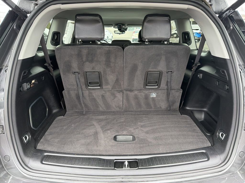 Used 2021 Jeep Grand Cherokee L Limited image 23