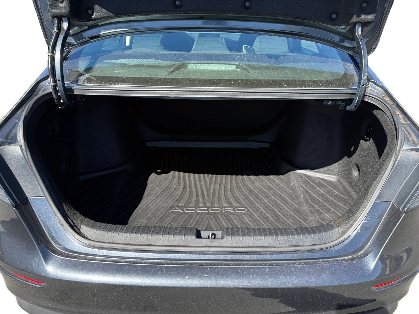 Certified 2023 Honda Accord LX image 17