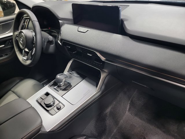 New 2026 MAZDA CX-90 3.3 Turbo w/ Premium Sport Pkg AWD/4WD image 16