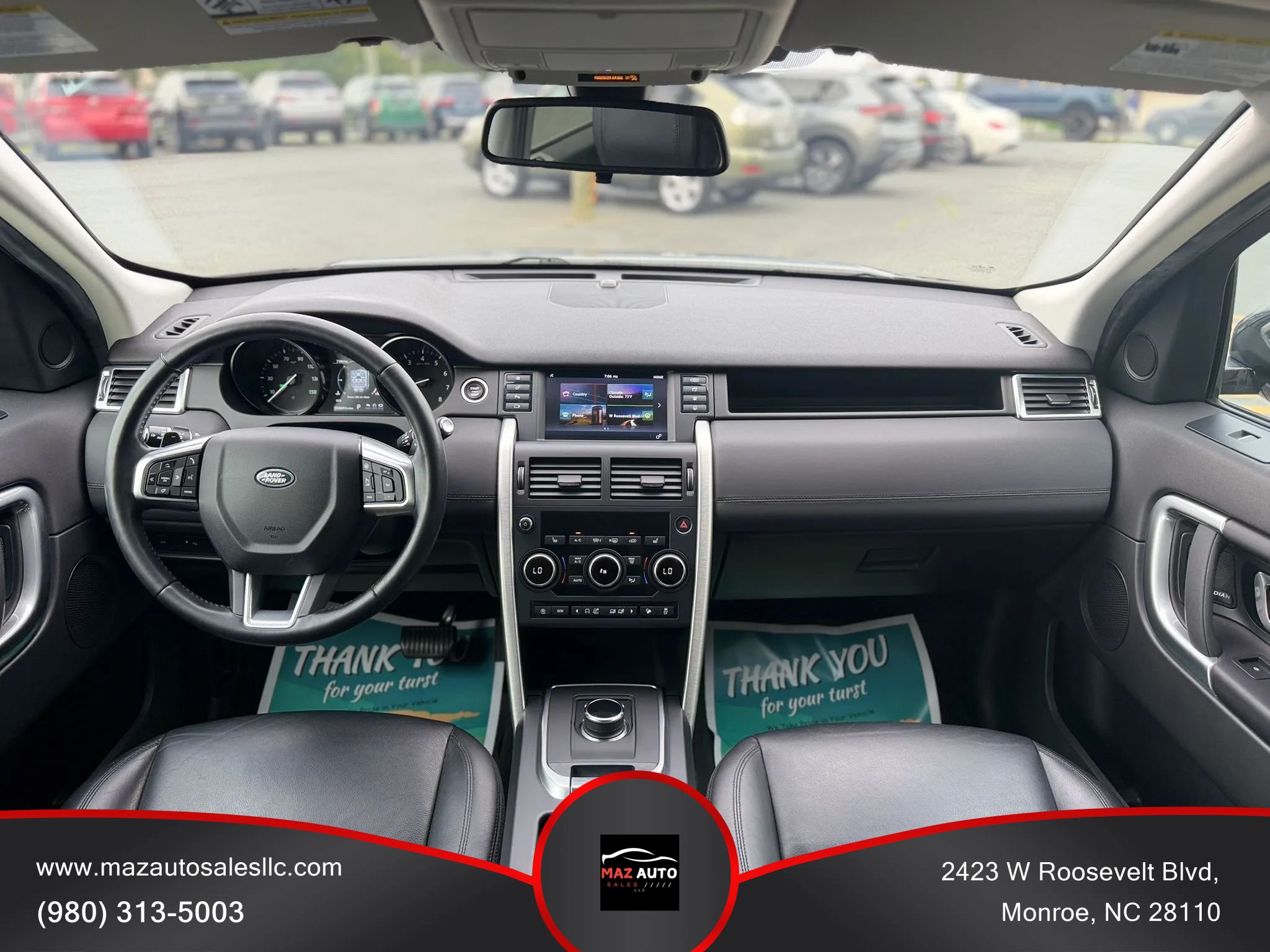 Used 2018 Land Rover Discovery Sport SE AWD/4WD image 10