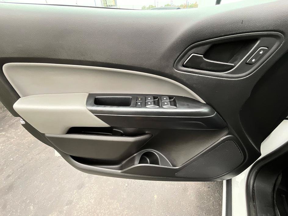 Used 2019 Chevrolet Colorado W/T w/ WT Convenience Package RWD image 18
