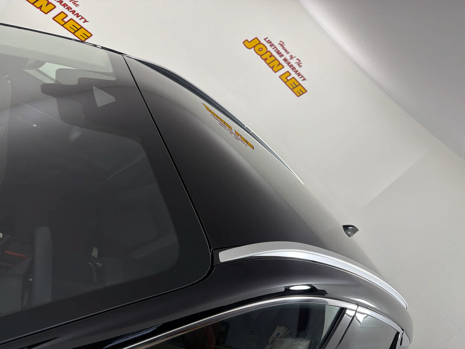 New 2026 Nissan Kicks SR FWD image 12