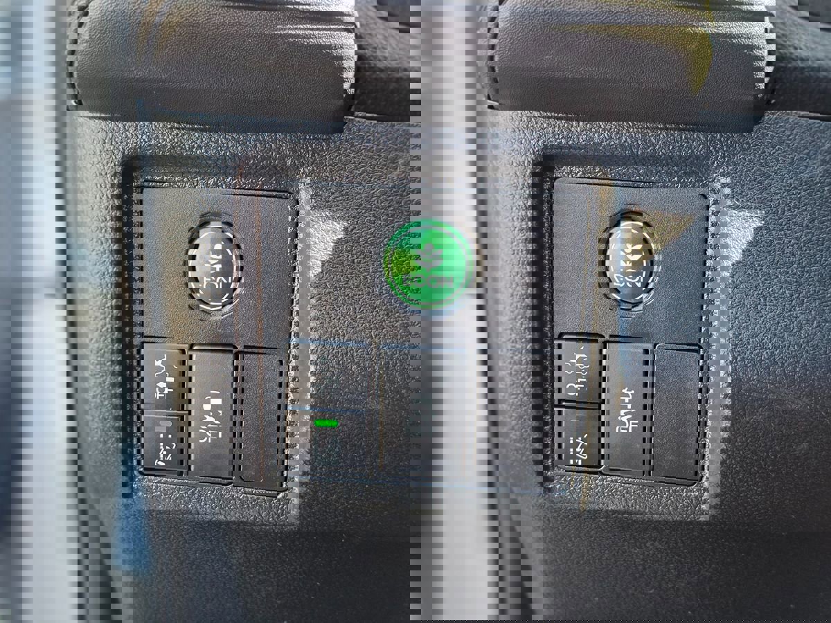 Used 2022 Honda HR-V EX image 40