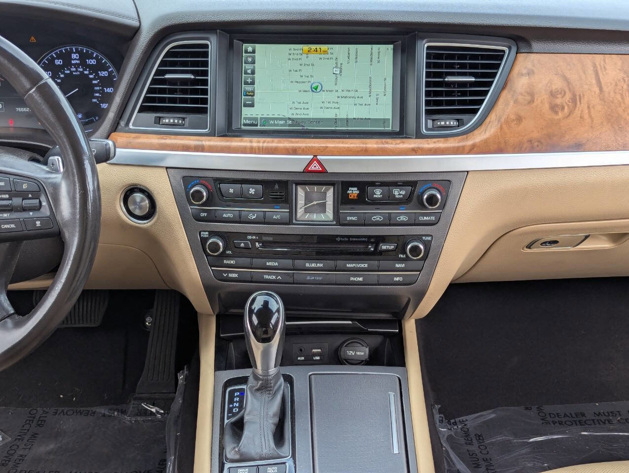 Used 2015 Hyundai Genesis 5.0 image 17