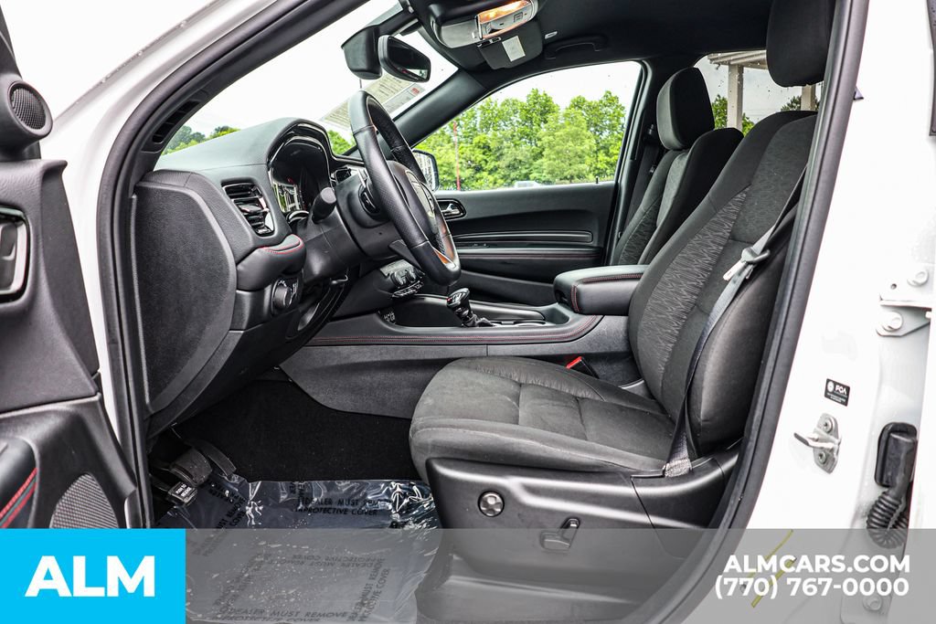 Used 2025 Dodge Durango GT RWD image 17