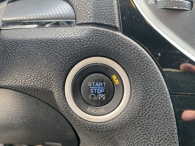 Used 2013 Chrysler 300 S image 19