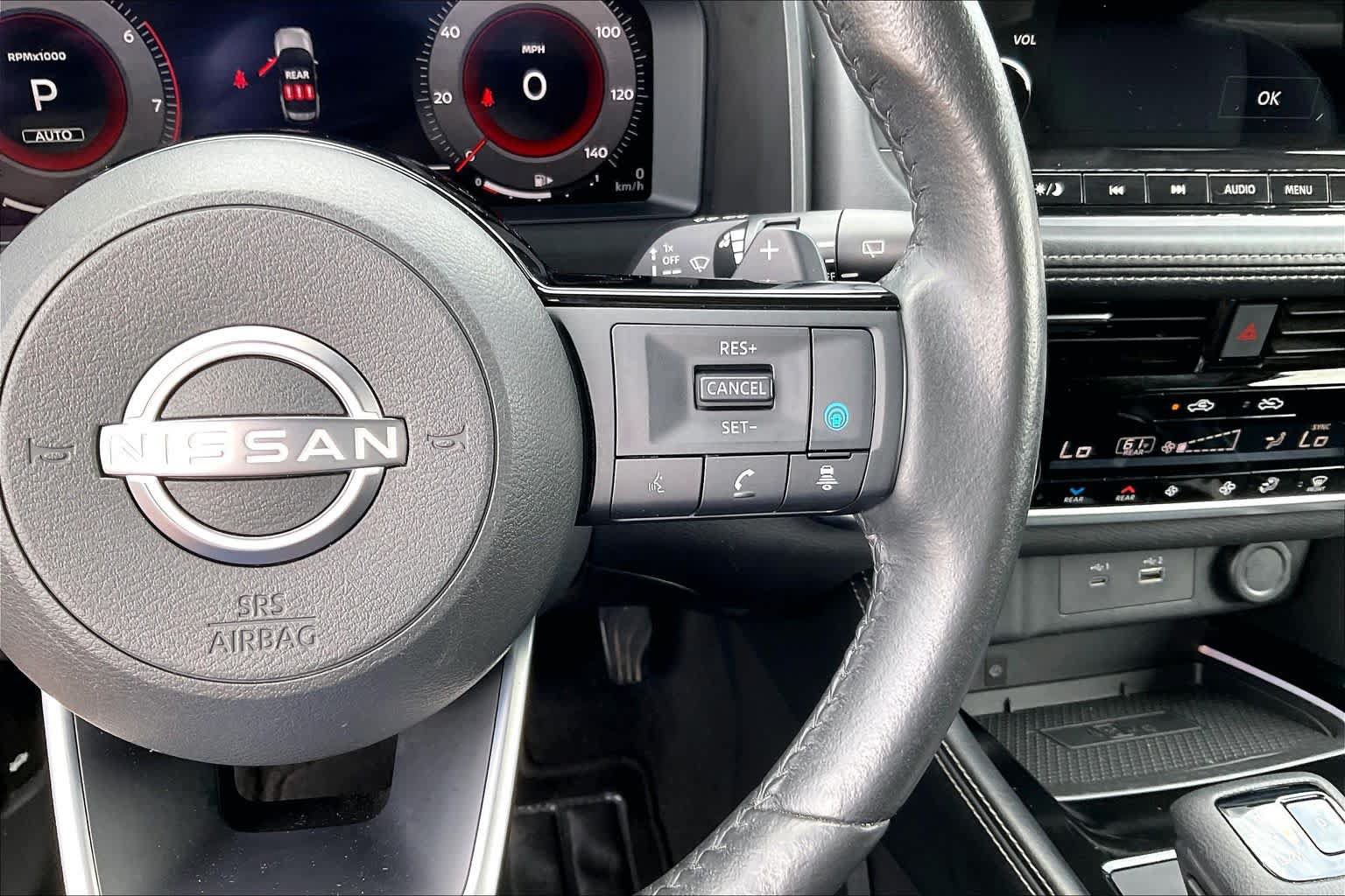 Used 2023 Nissan Rogue Platinum w/ Platinum Premium Package AWD/4WD image 24