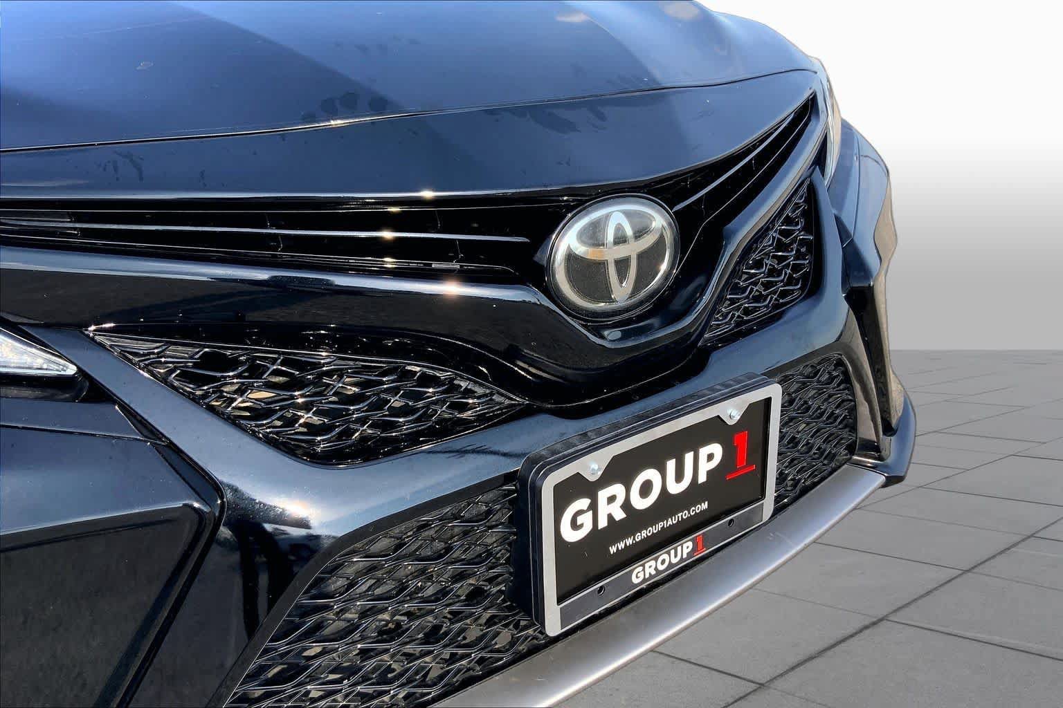 Used 2019 Toyota Camry XSE FWD image 29