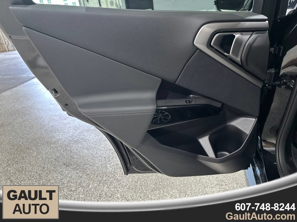 New 2026 BMW X3 xDrive30i w/ Premium Package AWD/4WD image 14