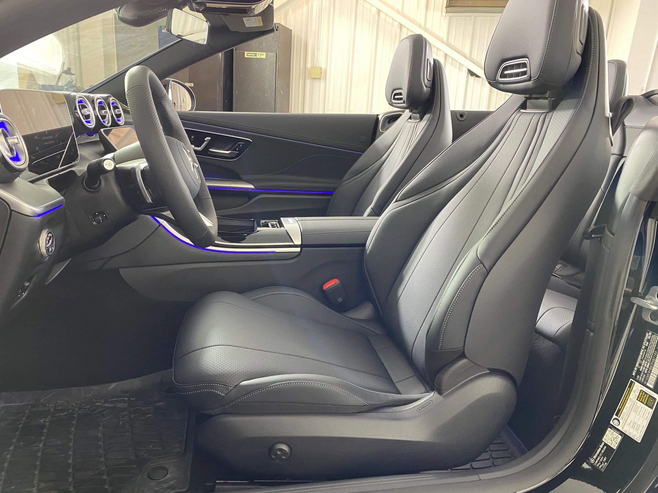 New 2026 Mercedes-Benz CLE 300 4MATIC Cabriolet image 4