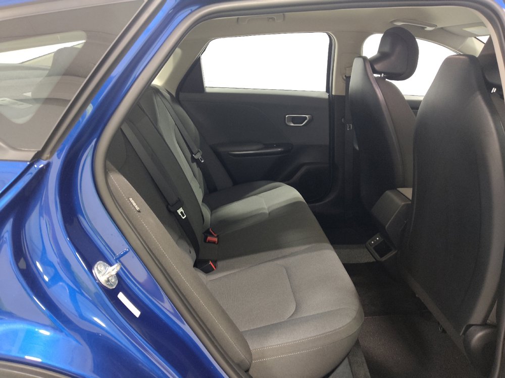 Used 2025 Kia K4 FWD image 19