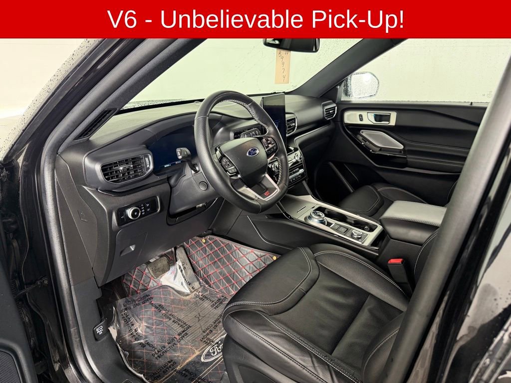 Used 2023 Ford Explorer ST w/ Technology Package AWD/4WD image 14