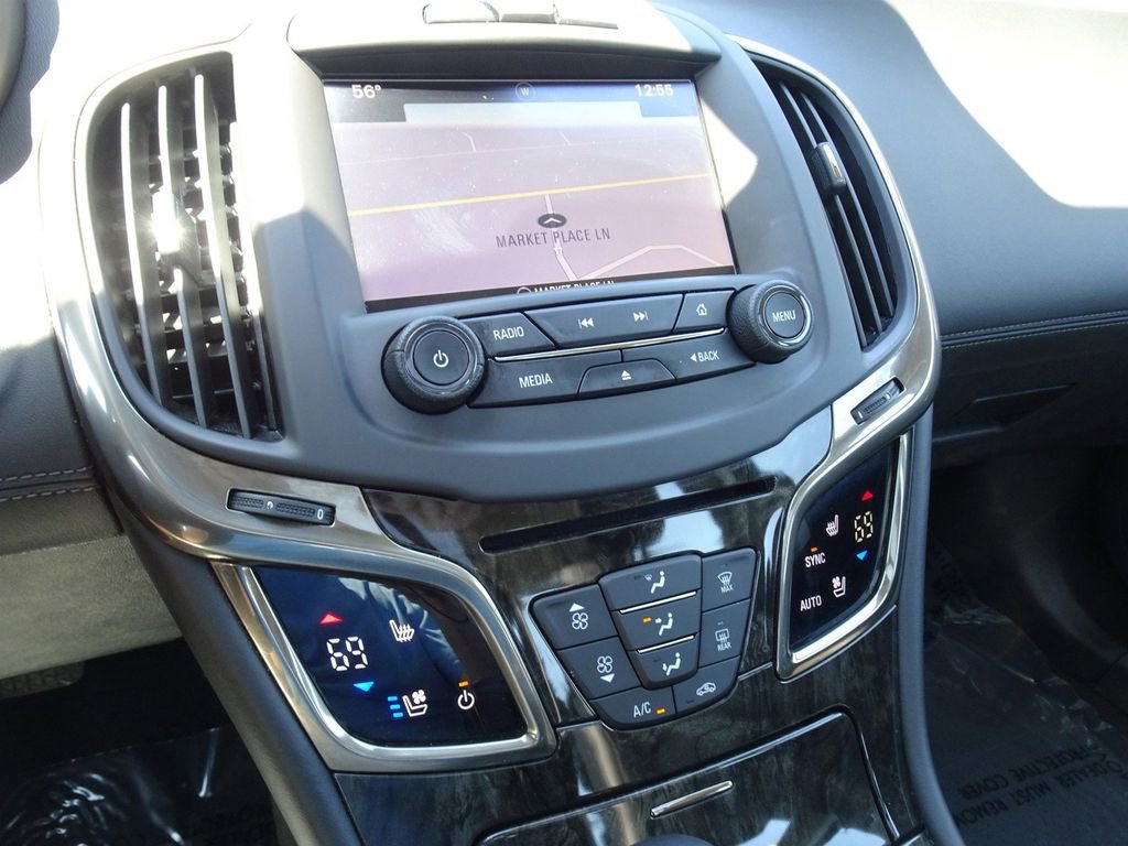 Used 2016 Buick LaCrosse Premium w/ Driver Confidence Package #1 FWD image 17