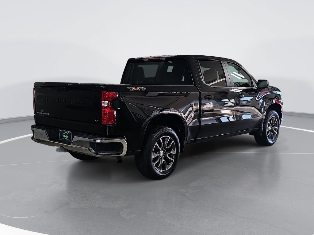 Certified 2024 Chevrolet Silverado 1500 LT AWD/4WD image 3