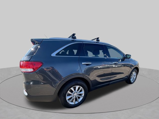 Used 2018 Kia Sorento LX AWD/4WD image 9