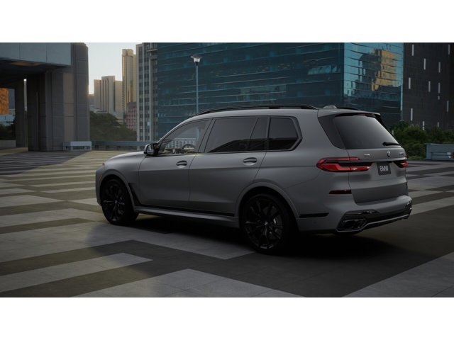 New 2026 BMW X7 M60i image 2