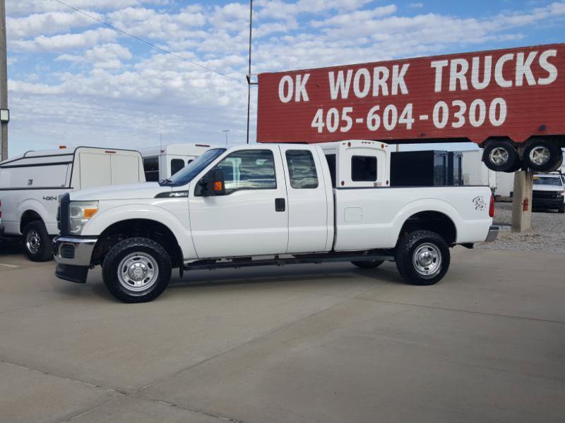 Used 2015 Ford F250 XL w/ Power Equipment Group image 2
