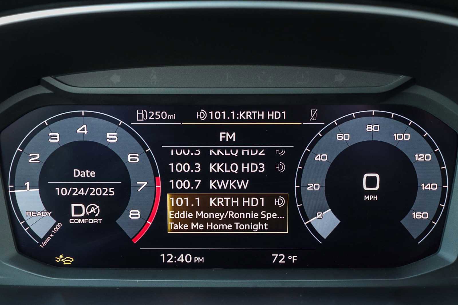 Used 2025 Audi Q3 2.0T Premium w/ Convenience Package image 35