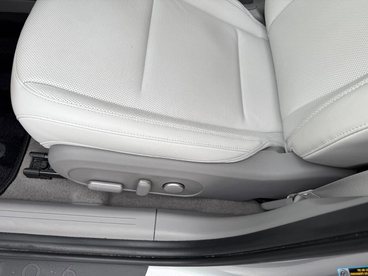 Used 2024 Hyundai Ioniq 6 SEL image 26