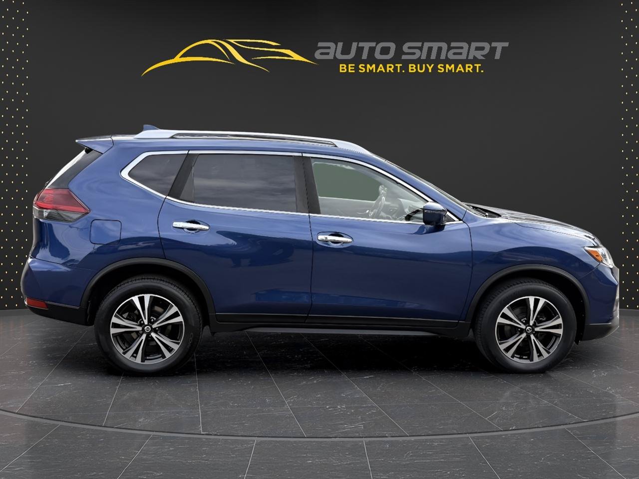 Used 2019 Nissan Rogue SV w/ Premium Package AWD/4WD image 6