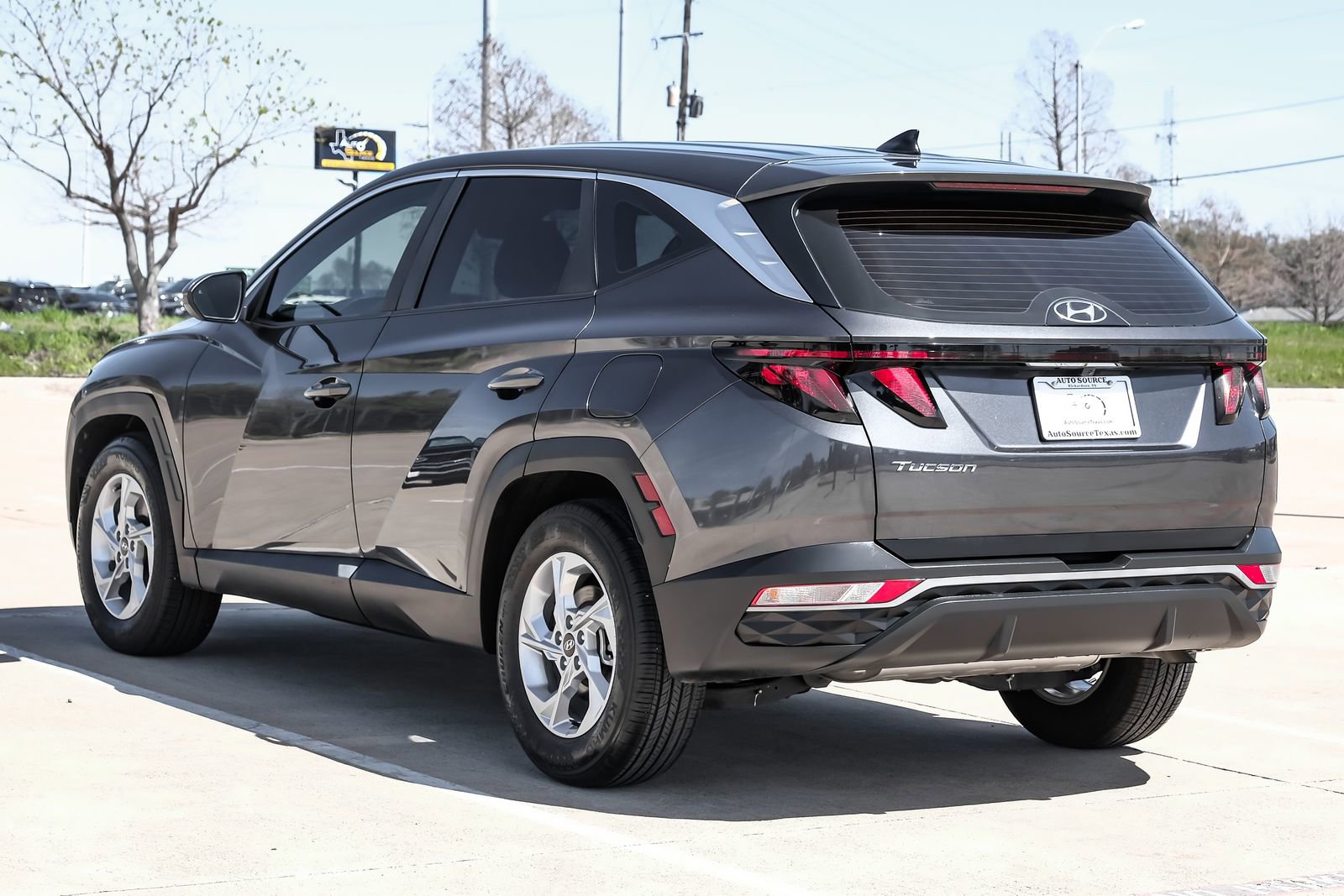 Used 2024 Hyundai Tucson SE FWD image 12