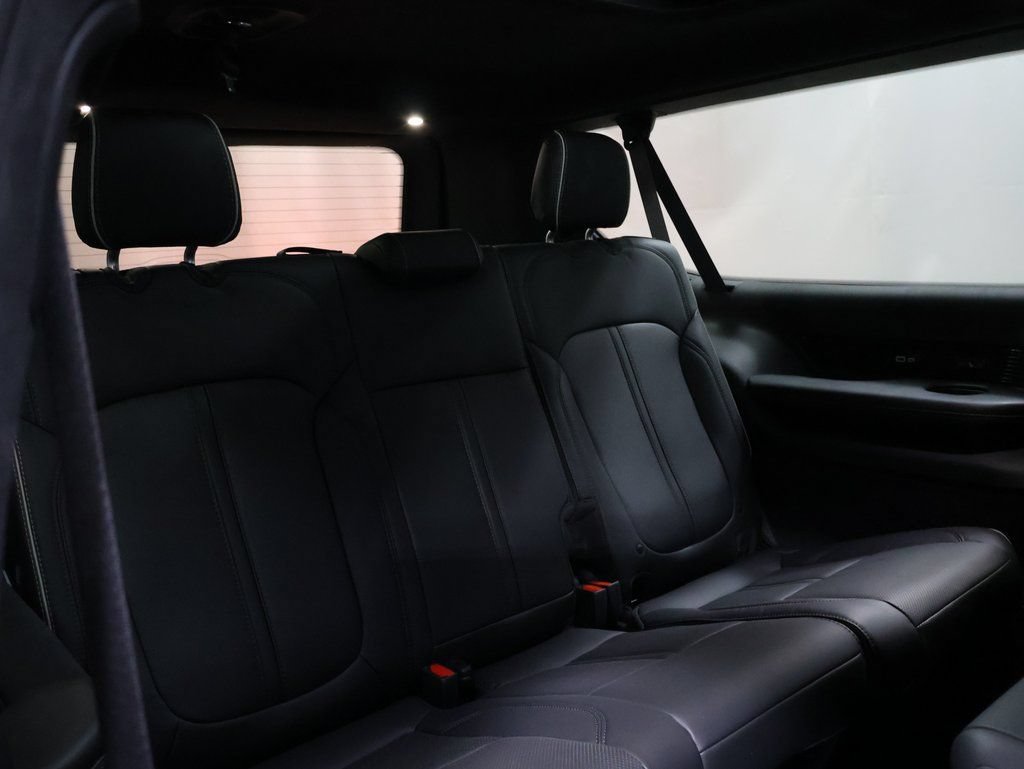 New 2025 Jeep Grand Wagoneer L Series II Obsidian w/ Quick Order Packagew 28T AWD/4WD image 26