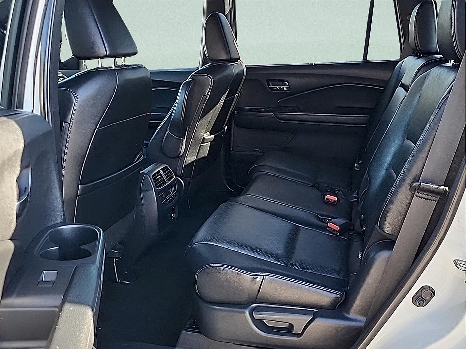 Used 2019 Honda Passport Elite image 12