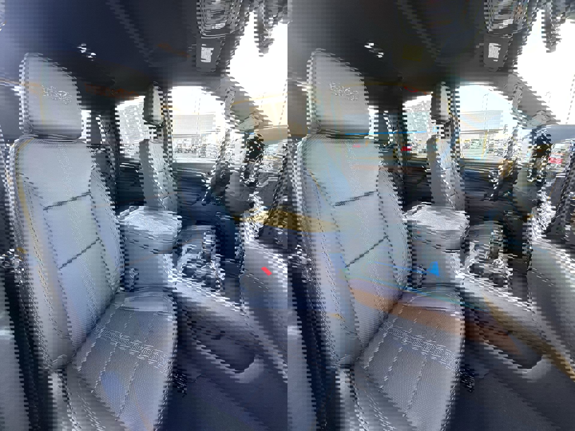 Certified 2024 Chevrolet Silverado 1500 High Country w/ Technology Package image 25