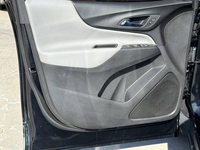 Used 2024 Chevrolet Equinox LS w/ Midnight Edition image 10