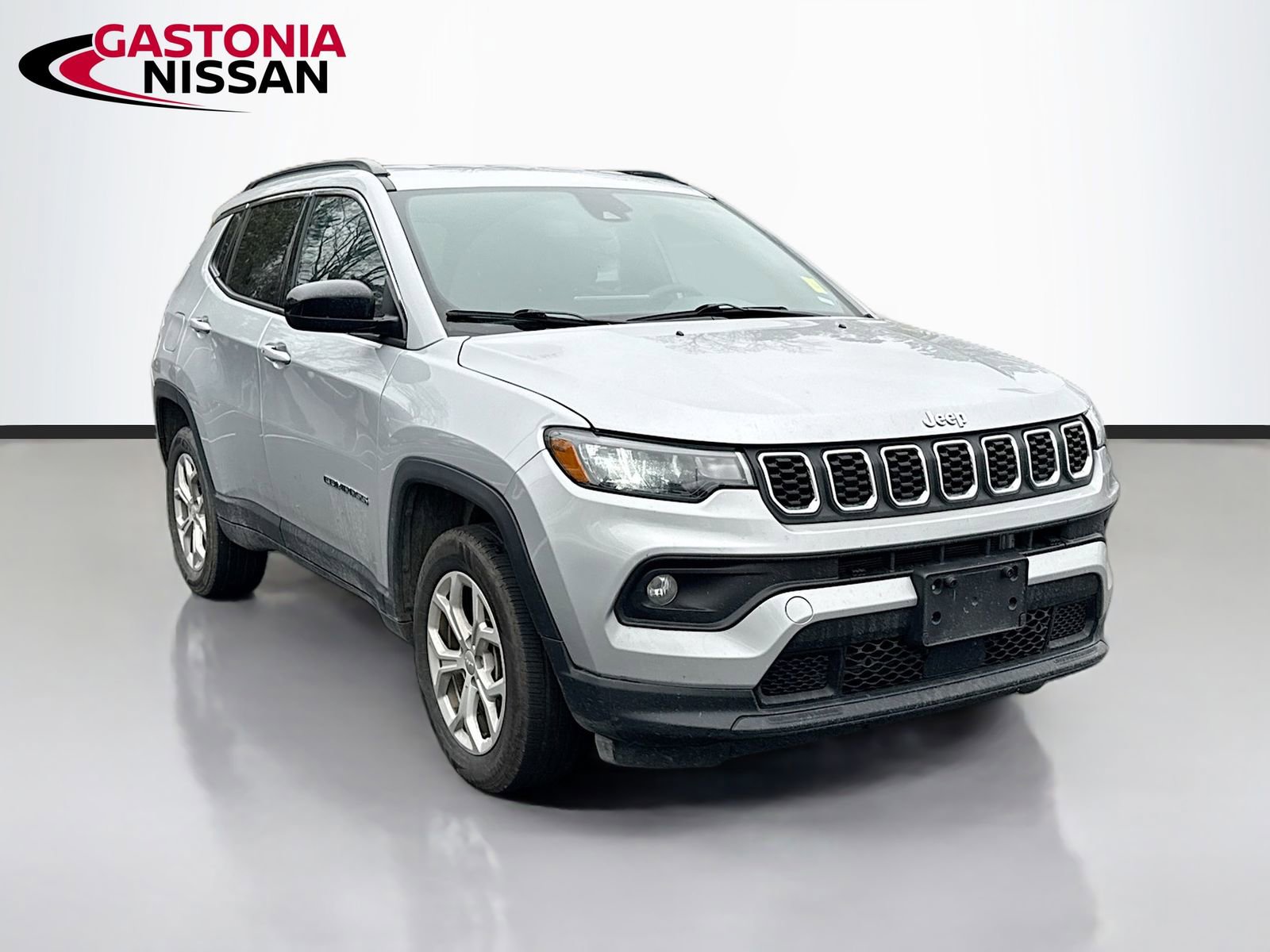 Used 2024 Jeep Compass Latitude video 2