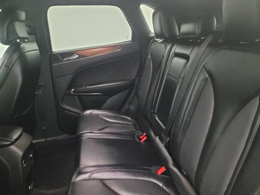 Used 2017 Lincoln MKC Select w/ Select Plus Package FWD image 18