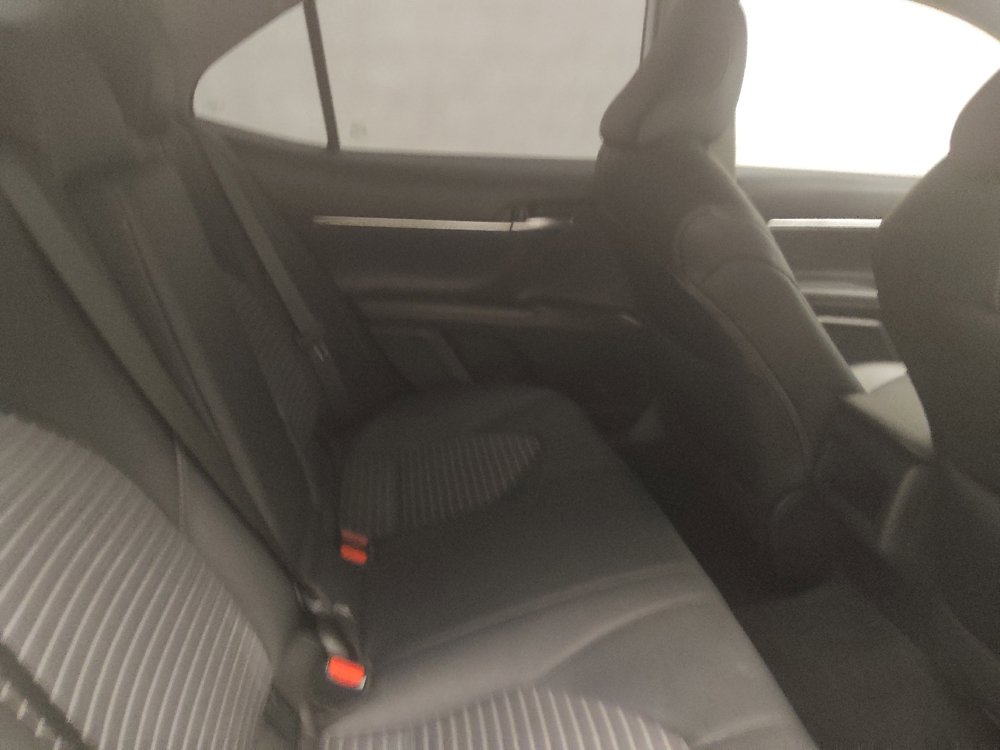 Used 2024 Toyota Camry SE FWD image 19
