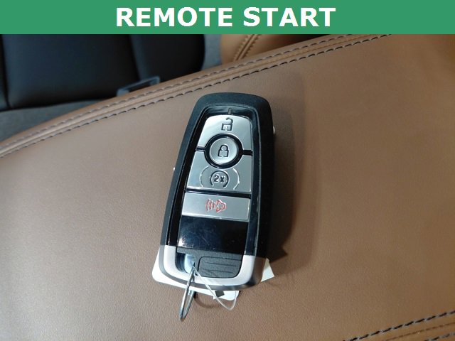 Used 2024 Ford Bronco Sport Outer Banks w/ Topo Graphic Package image 8