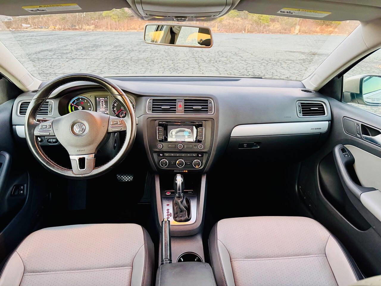 Used 2014 Volkswagen Jetta SE image 18