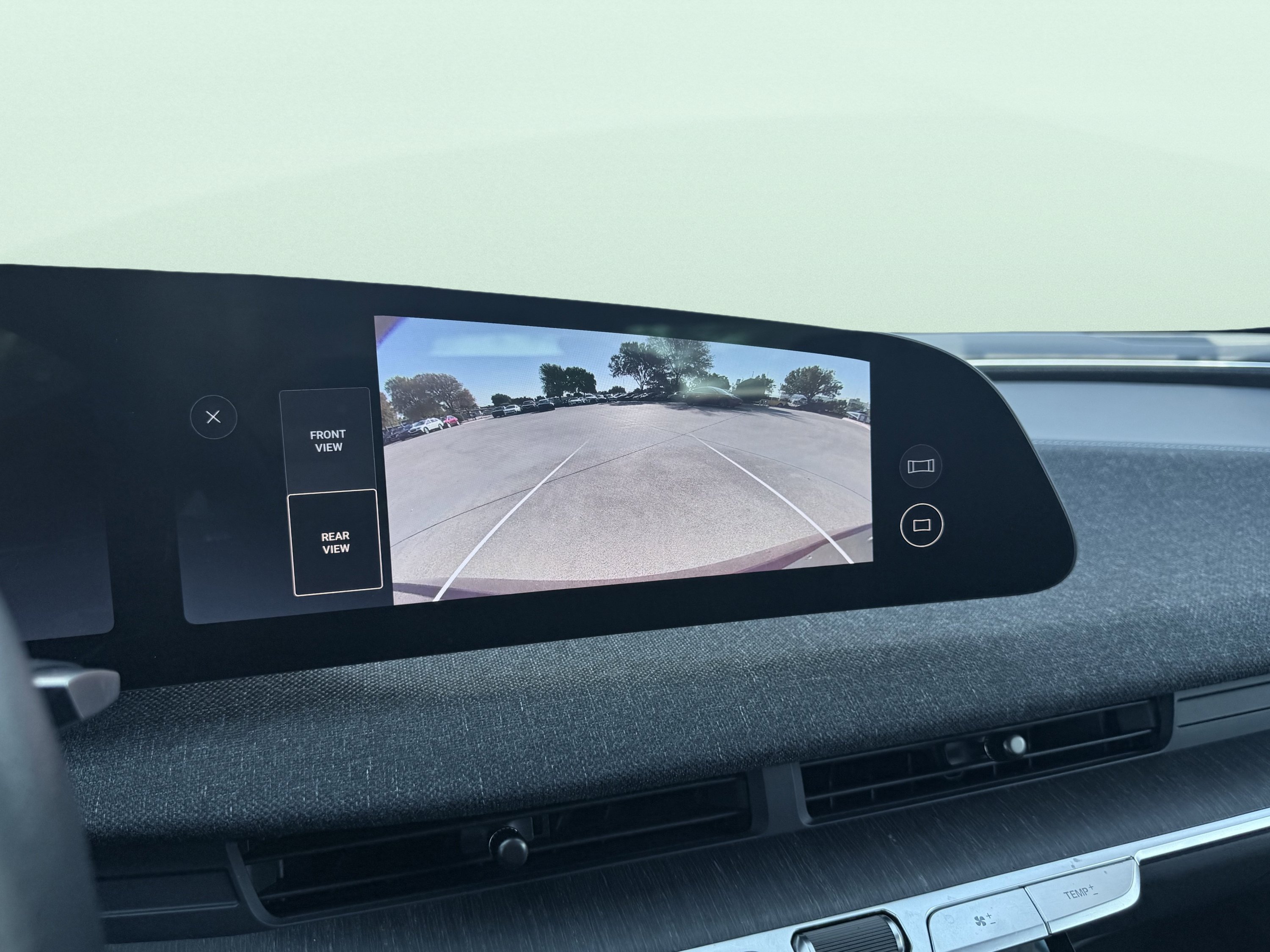 Used 2025 Lucid Air Touring AWD/4WD image 89