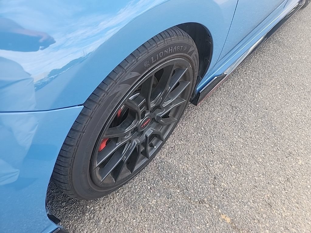 Used 2022 Toyota Camry TRD w/ TRD Package w/JBL Audio FWD image 8