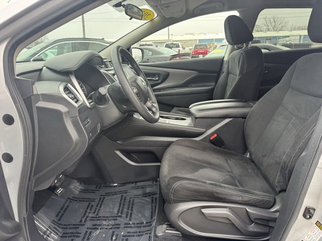 Used 2020 Nissan Murano S image 9