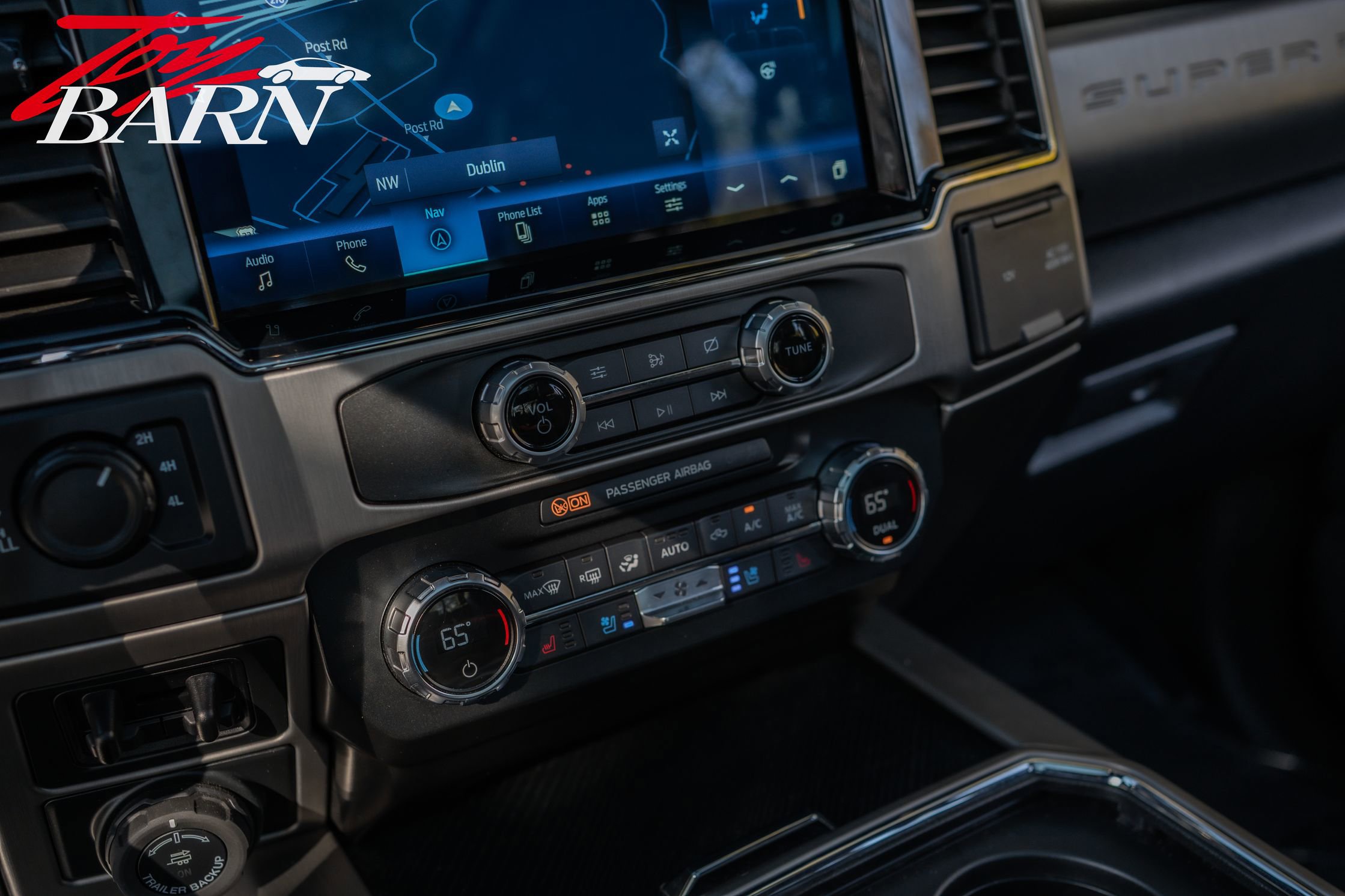 Used 2022 Ford F350 Platinum image 39