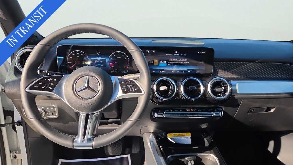 Used 2026 Mercedes-Benz GLB 250 4MATIC image 14