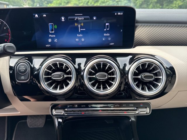 Used 2025 Mercedes-Benz CLA 250 4MATIC image 14